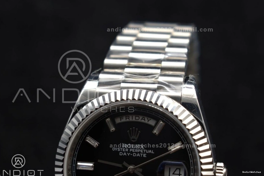 40 GSF Dial Weight DayDate on President A Crystal Black Bracelet Bright Gain 718 SS 0227